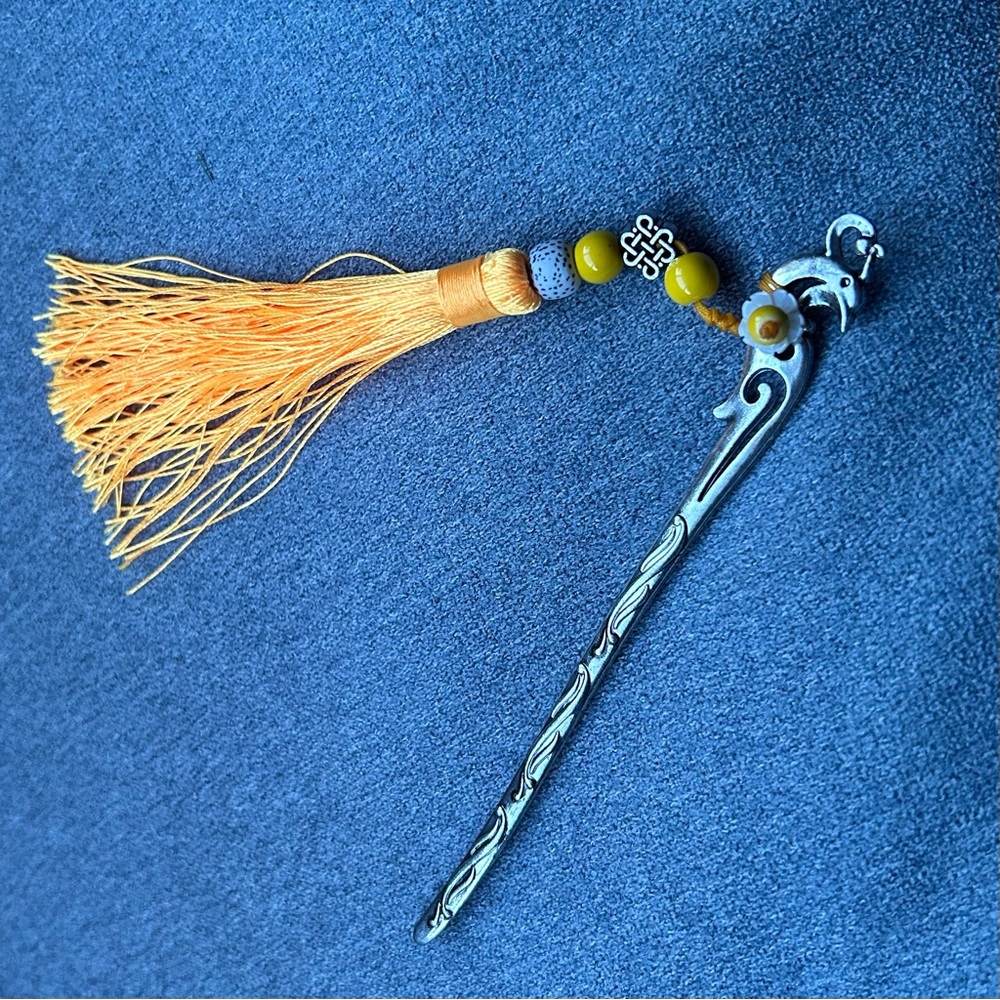 Metal Bookmark ~ Orange Tassel with Pendant Charms ~ Brand New!